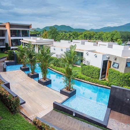 B2 Mae Hong Son Premier Hotel Esterno foto