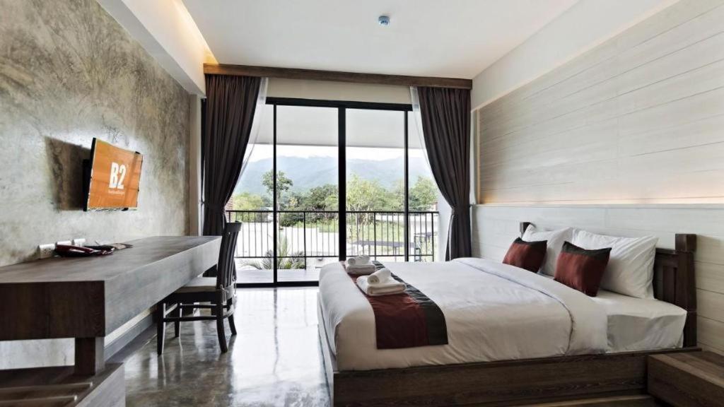 B2 Mae Hong Son Premier Hotel Esterno foto