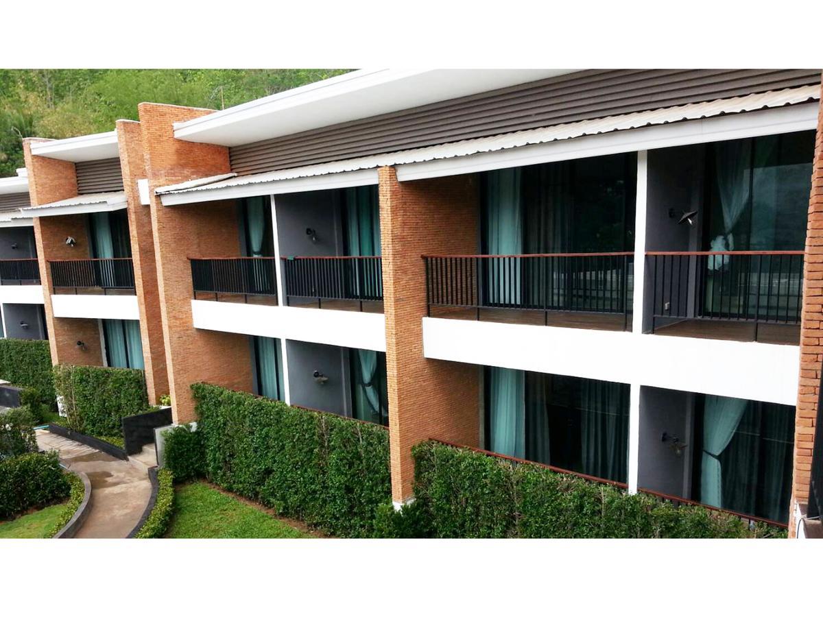 B2 Mae Hong Son Premier Hotel Esterno foto