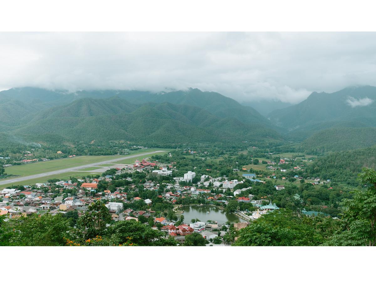 B2 Mae Hong Son Premier Hotel Esterno foto
