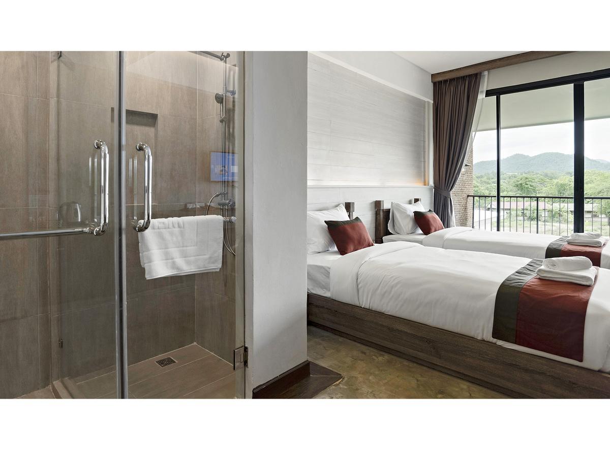B2 Mae Hong Son Premier Hotel Esterno foto