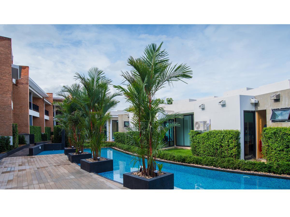 B2 Mae Hong Son Premier Hotel Esterno foto