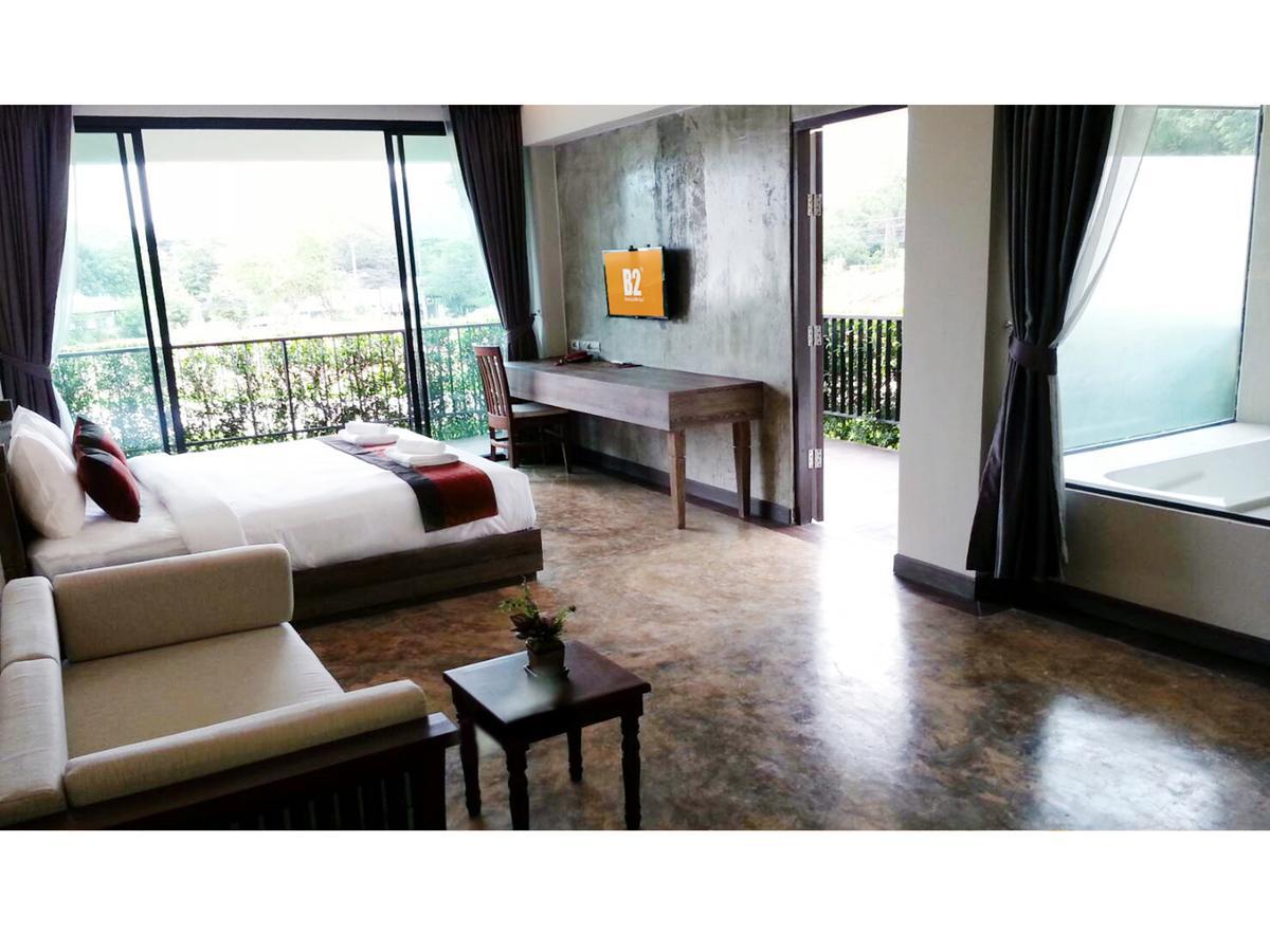 B2 Mae Hong Son Premier Hotel Esterno foto
