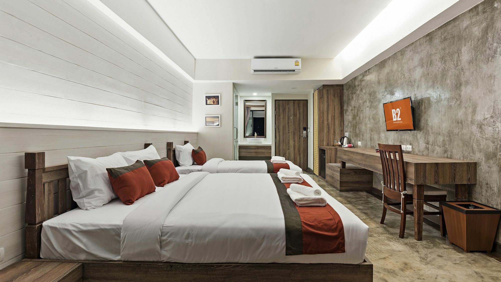 B2 Mae Hong Son Premier Hotel Esterno foto